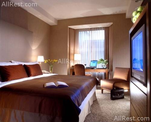 Traders Hotel Dubai 3